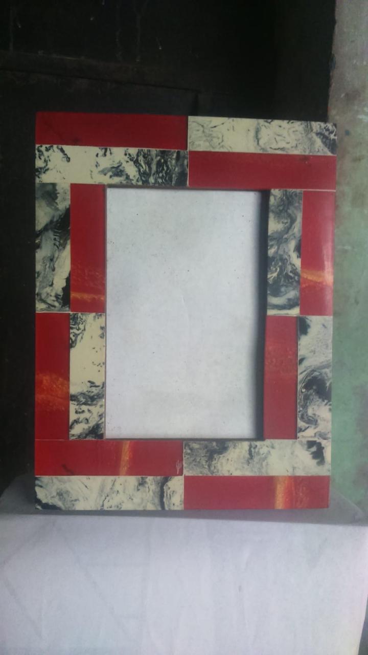 Resin Mop Picture frame